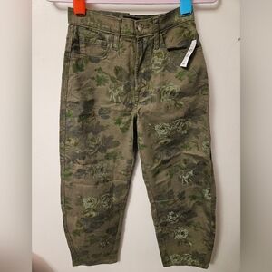 GAP NWT Floral Camouflage High Waisted Barrel Leg Pants